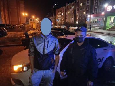 В Рязани задержали пьяного водителя с пистолетом