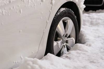 Россиянам напомнили о правилах подготовки автомобилей к зиме