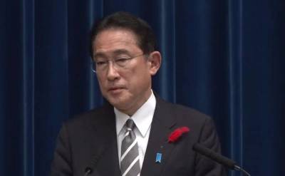 Японский премьер допустил возможность нанесения удара по военным базам противника