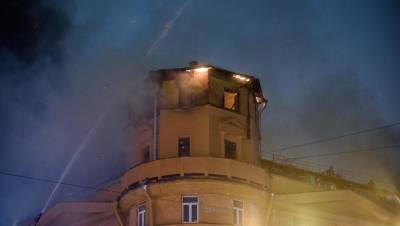 Обвиняемому по делу о пожаре в доме Чубакова запретили подходить к зданию
