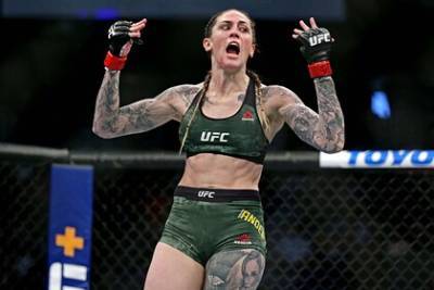 Девушка-боец UFC рассказала о выживании на гонорары с поединков