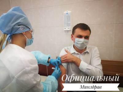 Полный курс вакцинации от COVID-19 прошли более 1,865 млн жителей Беларуси