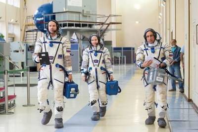 В «Роскосмосе» рассказали о начале миссии по возвращению киноэкипажа на Землю