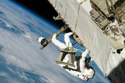 Астронавты на МКС запланировали шесть выходов в открытый космос в 2022 году