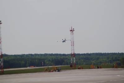 Авиарейсы снова задержали из-за «черного неба» в Красноярске