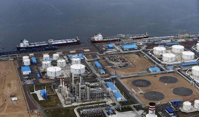 Кредит или подарок: как газовый комплекс в Усть-Луге получит 900 млрд рублей из ФНБ?