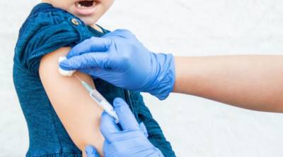 Вакцинация детей от COVID-19: в МОЗ заявили, что разрабатываются документы