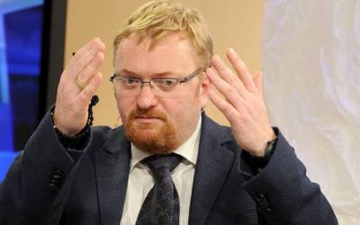 Милонов призвал депутатов Петербурга «заставлять губернатора работать» через новые законы