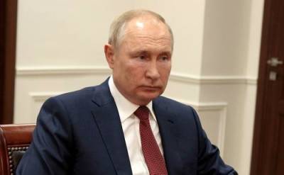 Песков заявил, что Путину сложно выстраивать диалог с Зеленским