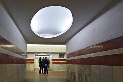 Свидетельница конфликта в московском метро пообещала пожаловаться на полицейских