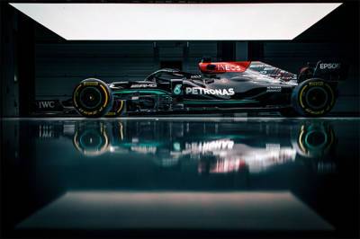 В Mercedes опровергли слухи о смене титульного спонсора