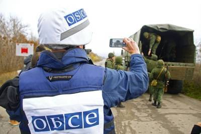 Мониторинговая миссия ОБСЕ в Донбассе приостановила свою деятельность