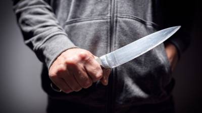 Мужчина угрожал продавцу ножом в супермаркете Новосибирска - 5-tv.ru - Россия - Новосибирск