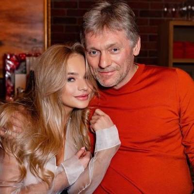 Лиза Пескова сделала сюрприз на День отца: «Тебе не просто. Постараюсь всегда быть рядом»
