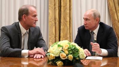 Зеленский намекает Кремлю на возможность обмена Медведчука на «героев Украины»