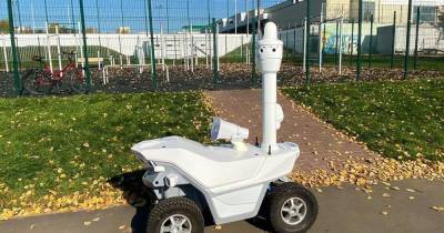 В московском парке появился робот-охранник