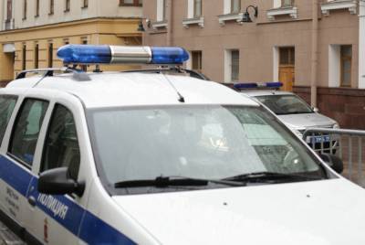 Студентов СПбГУ эвакуировали из общежития из-за сообщения о мужчине с гранатой