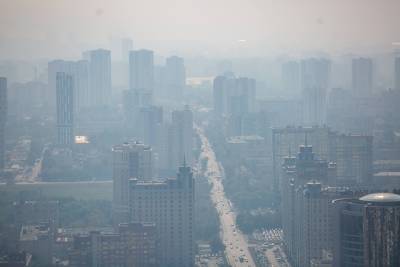 Роспотребнадзор снова зафиксировал загрязнение воздуха из-за смога в Екатеринбурге