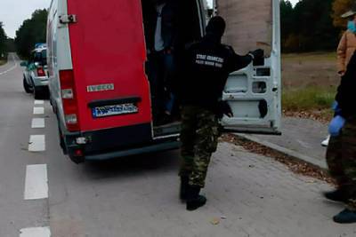В Польше задержали украинца за перевозку нелегальных мигрантов