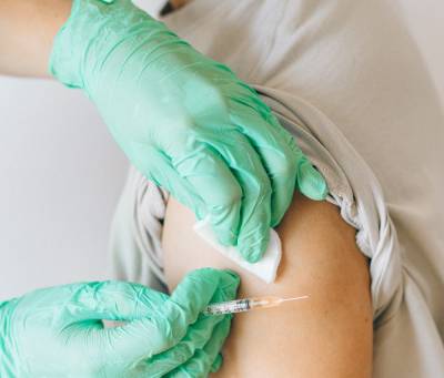 Главный санитарный врач Астраханской области подписала постановление об обязательной вакцинации от коронавируса