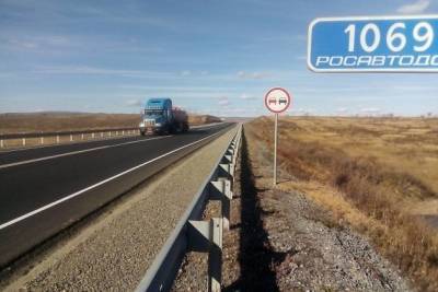 Упрдор защитил 86 км федеральных дорог слоями износа в Забайкалье