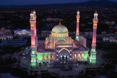 В Чечне день рождения пророка Мухаммада отметят выставкой и открытием религиозного центра