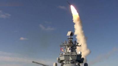 Японский премьер заявил о суверенитете над Курилами. Российские ракетные крейсера ответили, что это совсем не так