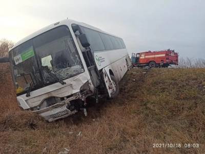 На Южном Урале рейсовый автобус попал в смертельную аварию