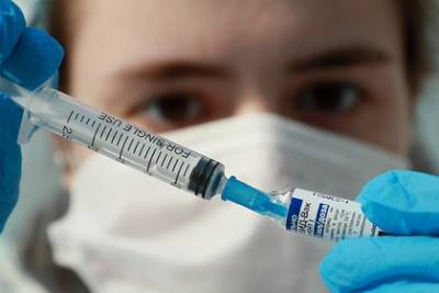 Еще один российский регион ввел обязательную вакцинацию для части населения