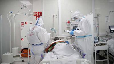 В РФ число выявленных с начала пандемии случаев COVID-19 превысило 8 млн