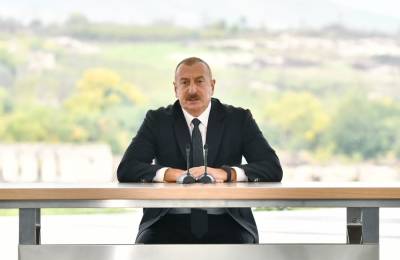 Президент Ильхам Алиев: Худаферинский мост - доказательство таланта азербайджанского народа (ВИДЕО)