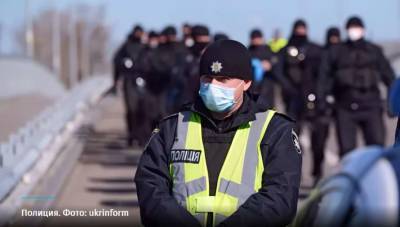 Карантинный парадокс: кто заставит полицию носить маски? (ВИДЕО)