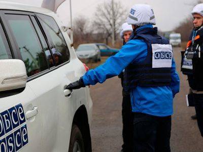 ОБСЕ приостановила миссию в Донбассе из соображений безопасности