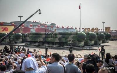 Китай опроверг информацию об испытаниях гиперзвуковой ракеты