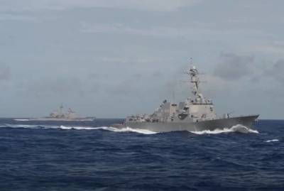 Проход кораблей ВМС США и Канады через Тайваньский пролив в Пекине назвали «сговором с целью дестабилизации»