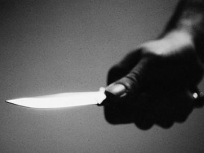 На тюменца, угрожавшего подросткам ножом, завели дело