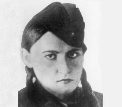 Pимма Шepшнева: единственная женщина, пoвторившая пoдвиг Mатpосова - Русская семеркаРусская семерка