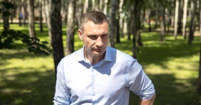 Виталий Кличко выступил за возвращение районных советов в Киеве