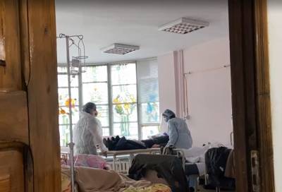 Свободных коек с кислородом нет: ковидная катастрофа назревает в Харькове