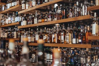 Минэкономики предлагает повысить цены на алкоголь: почему и на сколько