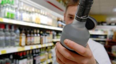 В Украине планируют повысить цены на алкоголь: подробности