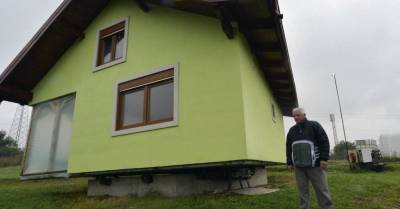 ВИДЕО. Мужчина построил вращающийся дом потому, что его жена не могла определиться с видом из окна (3)