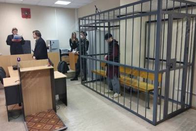 Суд отправил в колонию мужчину, вербовавшего петербурженку в сексуальное рабство