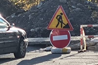 Мурманских водителей предупреждают о перекрытии движения на Верхне-Ростинском шоссе