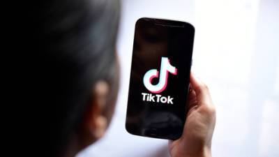 Новая опасность: просмотр видео в TikTok вызывает нервный тик