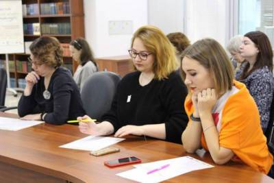 Екатеринбуржцы смогут проверить свои знания на Народном экзамене по литературе 23 октября – Учительская газета