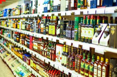 Алкоголь в Украине может существенно подорожать: названы новые цены