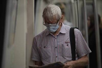 В Петербурге ужесточат контроль за ношением масок