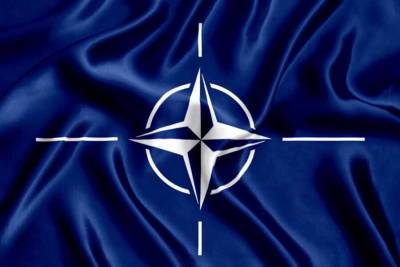 НАТО: мы остаемся открытыми для диалога с Россией