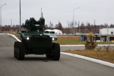 В РФ испытали автономную группу ударных роботов «Маркер»